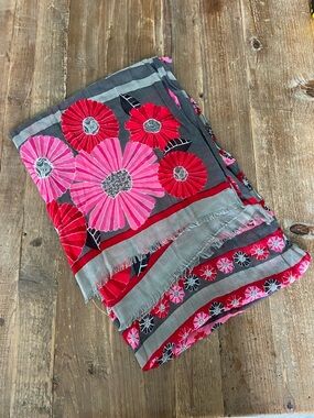 VERA BRADLEY Pink & Red Floral Scarf Summer Floral Wrap Shawl Sarong